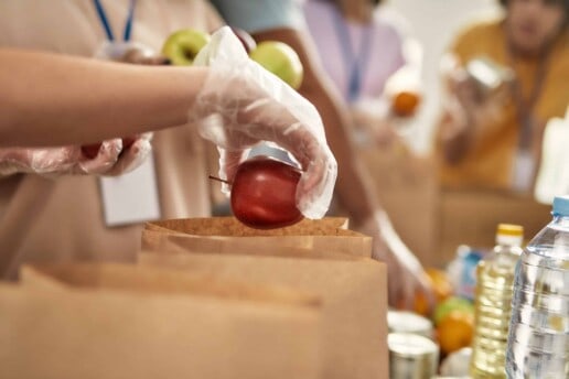 Delivering 30,000 Meals a Day