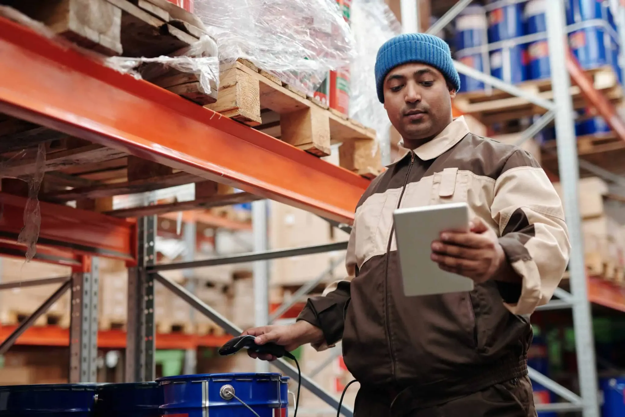 Kechie ERP's logistics module is available on all devices.